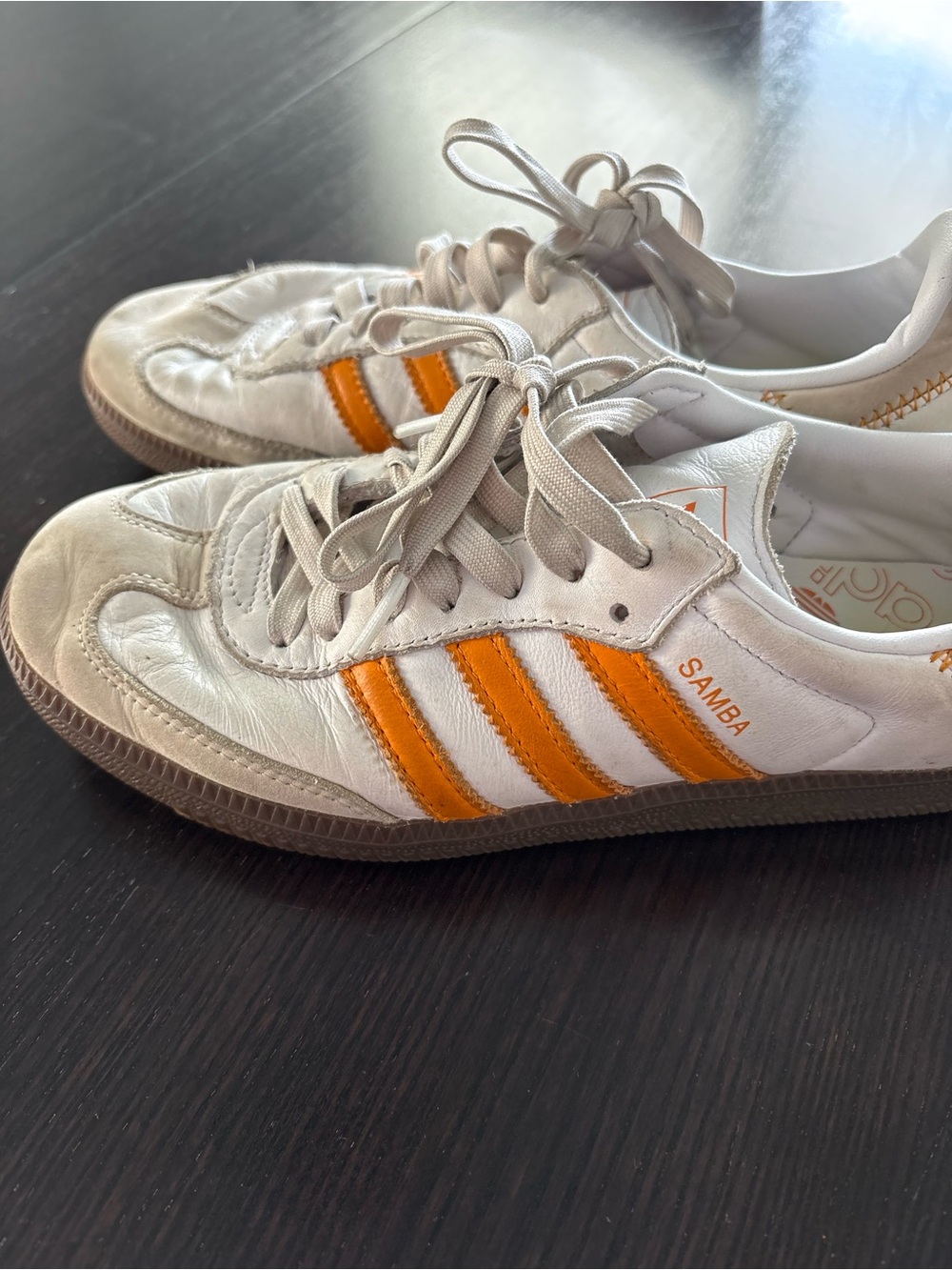 Adidas Samba OG Sneaker Shoes Women - Size US 7 - White/Orange 2024 Release